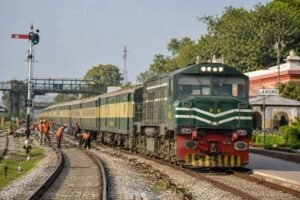 پاکستان ریلوے کا تاریخی کھیوڑہ سٹیشن سیاحت کے لیے بحال کرنے کا منصوبہ،محکمہ آثار قدیمہ پنجاب سے رابطہ کرلیا